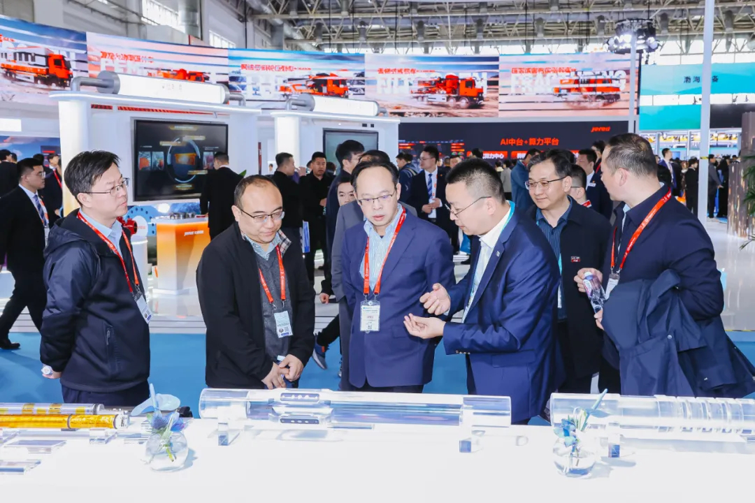 Расширение возможностей ИИ для зеленого будущего | Компания “Шенкай” продемонстрировала свои успехи на нефтяной выставке CIPPE в Пекине(圖12) Расширение возможностей ИИ для зеленого будущего | Компания “Шенкай” продемонстрировала свои успехи на нефтяной выставке CIPPE в Пекине(圖12)