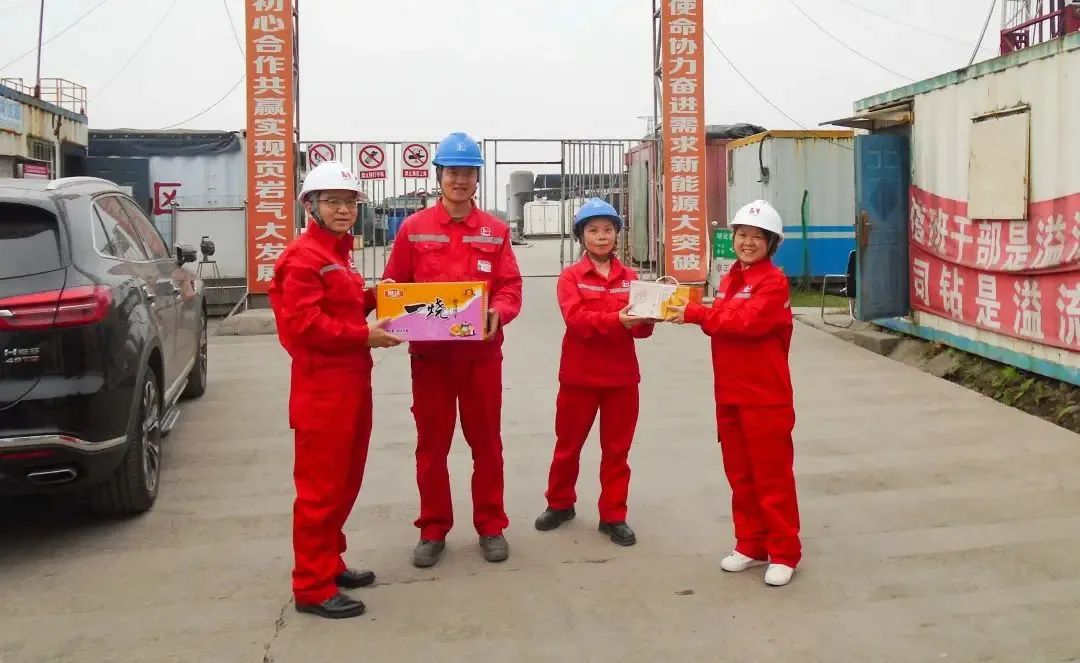 情系員工到一線，傳遞關(guān)懷暖人心(圖1)